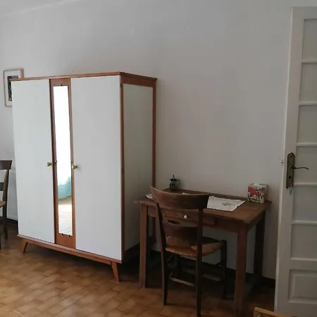 Alabrena 3* Feneyrols